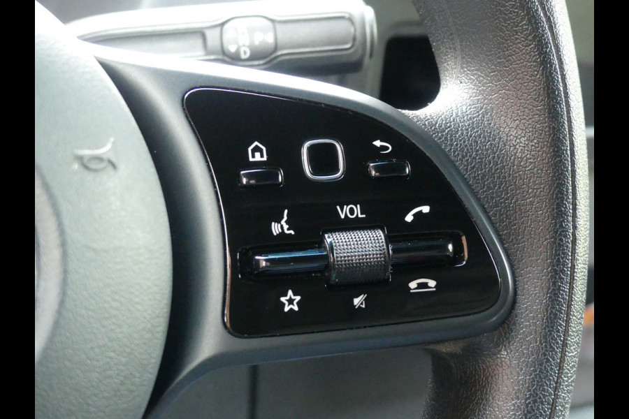Mercedes-Benz Sprinter 319 CDI 190PK L2H2 LED/PDC/Navi/Camera