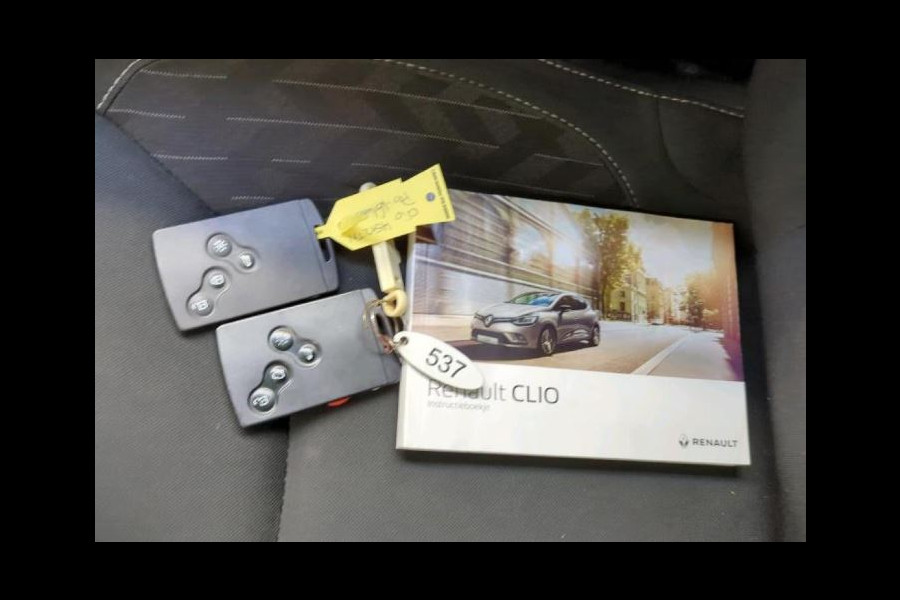Renault Clio Estate 0.9 TCe Limited 90PK / Pdc. / Airco / Navigatie / Radio multimedia / Apk 02-2026