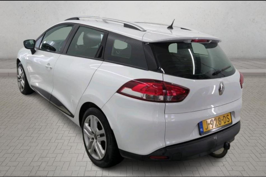 Renault Clio Estate 0.9 TCe Zen 90PK / Trekhaak / Pdc. / Airco / Navigatie / Radio multimedia / Apk 07-2026