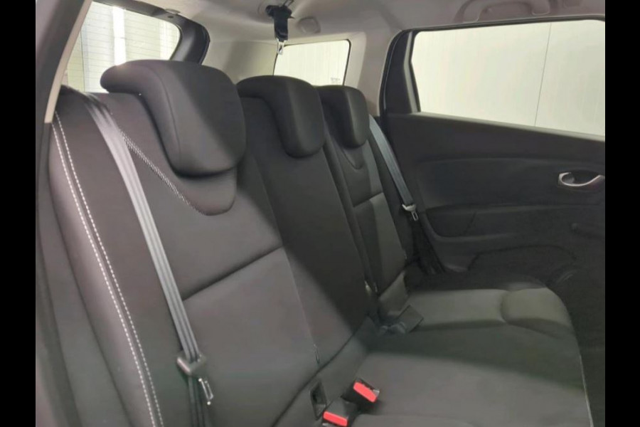 Renault Clio Estate 0.9 TCe Zen 90PK / Trekhaak / Pdc. / Airco / Navigatie / Radio multimedia / Apk 07-2026