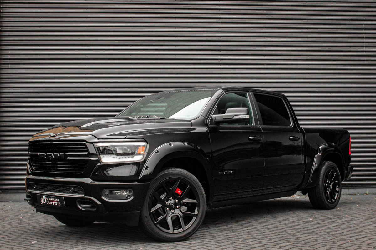 Dodge Ram 1500 5.7 V8 4x4 CREW CAB LIMITED 2020 100DKM / NIEUWSTAAT / COMPLETE HISTORY / FULL OPTIONS / VERBREED / GROOT NAVI