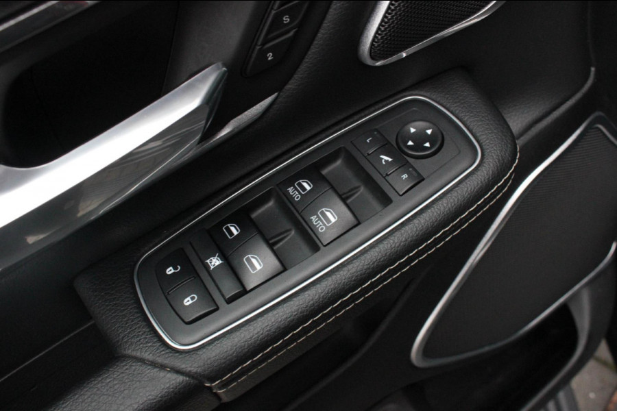 Dodge Ram 1500 5.7 V8 4x4 CREW CAB LIMITED 2020 100DKM / NIEUWSTAAT / COMPLETE HISTORY / FULL OPTIONS / VERBREED / GROOT NAVI