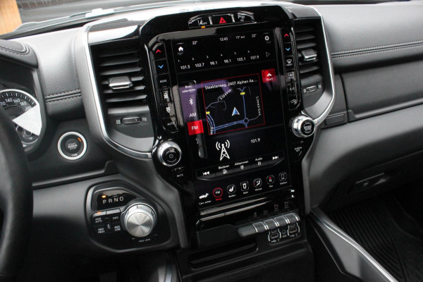 Dodge Ram 1500 5.7 V8 4x4 CREW CAB LIMITED 2020 100DKM / NIEUWSTAAT / COMPLETE HISTORY / FULL OPTIONS / VERBREED / GROOT NAVI