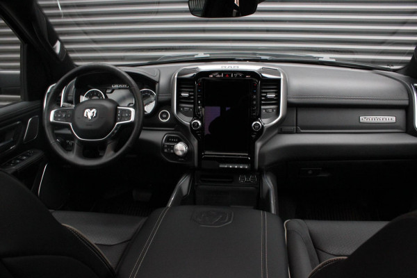 Dodge Ram 1500 5.7 V8 4x4 CREW CAB LIMITED 2020 100DKM / NIEUWSTAAT / COMPLETE HISTORY / FULL OPTIONS / VERBREED / GROOT NAVI