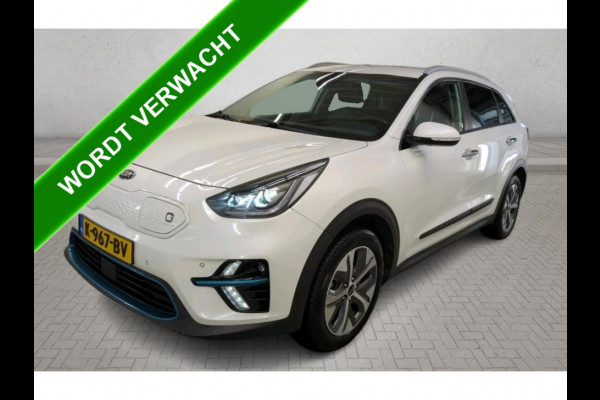 Kia e-Niro ExecutiveLine 64 kWh / Trekhaak / Leder / Xenon / Navigatie / Pdc+Camera / Apk 11-2026