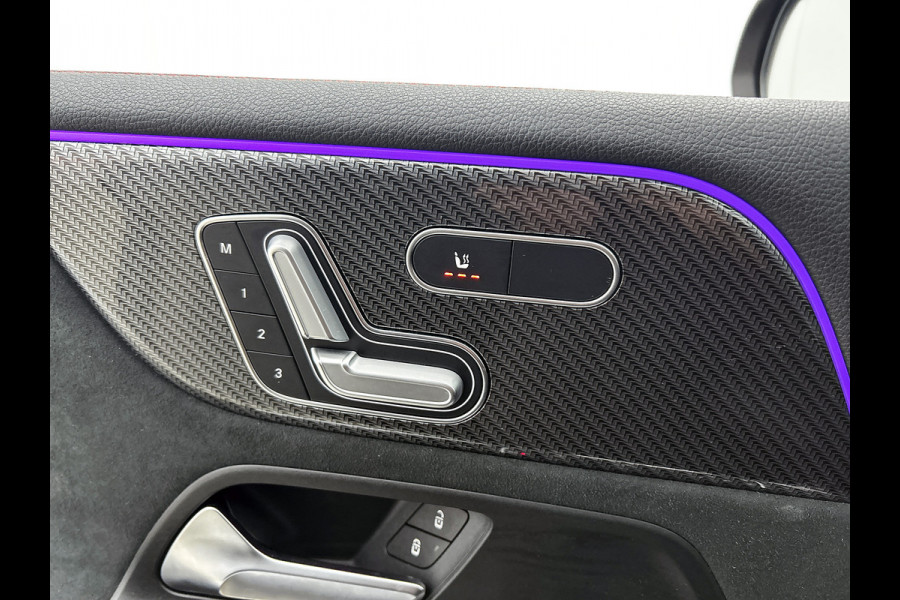 Mercedes-Benz B-Klasse 180 Automaat Bus.Solution AMG-Line / Panoramadak / Pdc+Camera / Navigatie / 1/2 Leder / Apk 09-2026