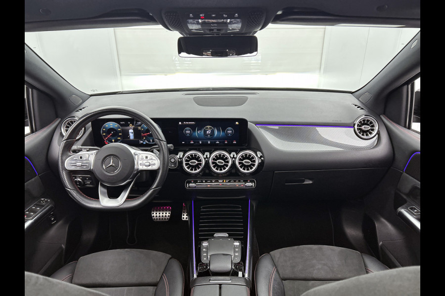 Mercedes-Benz B-Klasse 180 Automaat Bus.Solution AMG-Line / Panoramadak / Pdc+Camera / Navigatie / 1/2 Leder / Apk 09-2026