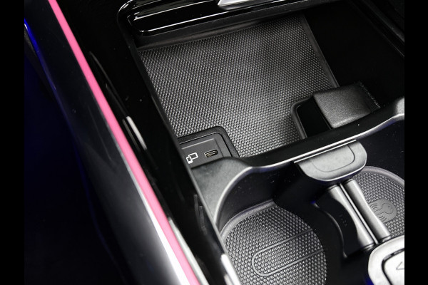 Mercedes-Benz B-Klasse 180 Automaat Bus.Solution AMG-Line / Panoramadak / Pdc+Camera / Navigatie / 1/2 Leder / Apk 09-2026