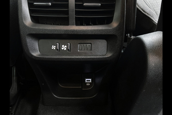 Peugeot Rifter Long 1.2 131PK Automaat GT 7pers. * Distributie vv.bij 95Dkm * / Trekhaak / Airco-ecc. / Pdc+Camera / Navigatie / 2xSchuifdeur / Apk 03-2027