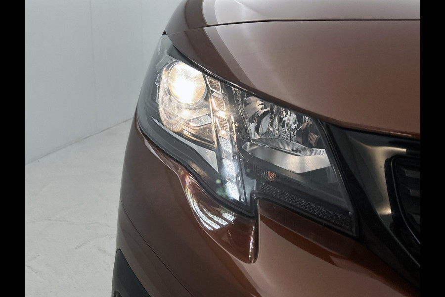 Peugeot Rifter Long 1.2 131PK Automaat GT 7pers. * Distributie vv.bij 95Dkm * / Trekhaak / Airco-ecc. / Pdc+Camera / Navigatie / 2xSchuifdeur / Apk 03-2027