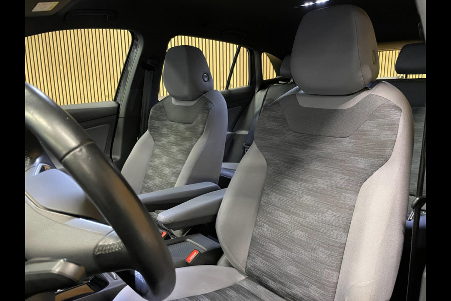 Volkswagen ID.4 Pro 77 kWh|96% SOH|GROTE ACCU|HUD|ACC|CARPLAY,ANDROID|STOEL+STUURVERW|CLIMATE+CRUISE|NAV|NAP|NL-AUT|IN. BTW|1e EIG