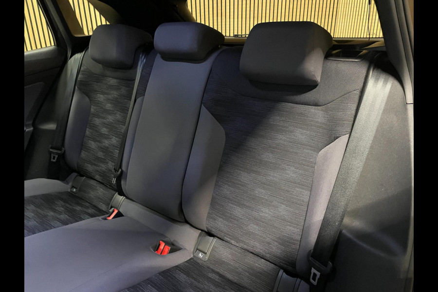 Volkswagen ID.4 Pro 77 kWh|96% SOH|GROTE ACCU|HUD|ACC|CARPLAY,ANDROID|STOEL+STUURVERW|CLIMATE+CRUISE|NAV|NAP|NL-AUT|IN. BTW|1e EIG