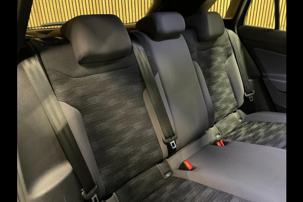 Volkswagen ID.4 Pro 77 kWh|96% SOH|GROTE ACCU|HUD|ACC|CARPLAY,ANDROID|STOEL+STUURVERW|CLIMATE+CRUISE|NAV|NAP|NL-AUT|IN. BTW|1e EIG