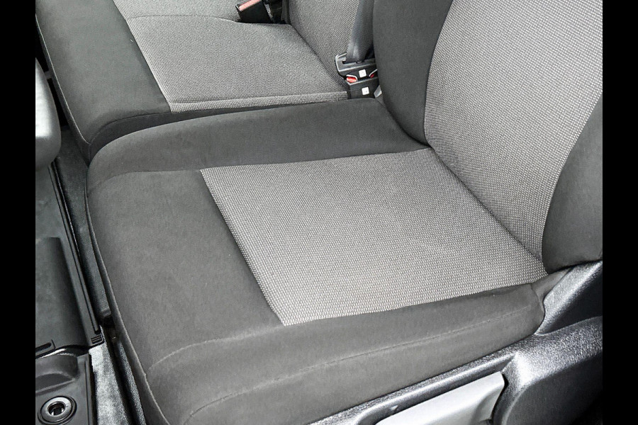 Opel Vivaro 2.0 Diesel 180 S&S L3 Automaat Dubbele Cabine 2 schuifdeuren Android Auto/Apple CarPlay Navigatie Keyless Entry&Start Climate Control Camera Cruise Control Houten afwerking laadruimte Trekhaak lichtmetalen velgen