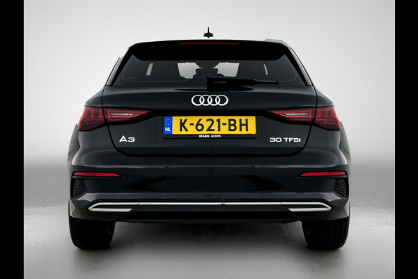 Audi A3 Sportback 30 TFSI Business edition 5Drs. / Virtual cockpit / Airco-ecc./ Navigatie / Pdc / Xenon / Radio multimedia / Apk 11-2026