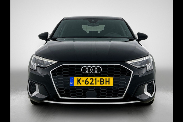 Audi A3 Sportback 30 TFSI Business edition 5Drs. / Virtual cockpit / Airco-ecc./ Navigatie / Pdc / Xenon / Radio multimedia / Apk 11-2026