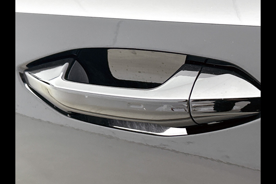 Audi A3 Sportback 30 TFSI Business edition 5Drs. / Virtual cockpit / Airco-ecc./ Navigatie / Pdc / Xenon / Radio multimedia / Apk 11-2026