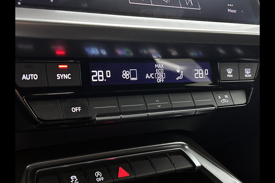 Audi A3 Sportback 30 TFSI Business edition 5Drs. / Virtual cockpit / Airco-ecc./ Navigatie / Pdc / Xenon / Radio multimedia / Apk 11-2026