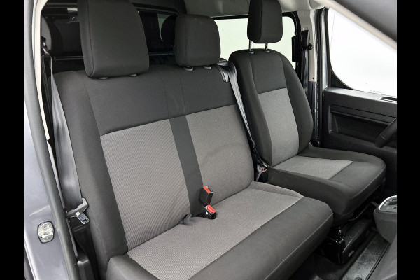 Opel Vivaro 2.0 Diesel 180 S&S L3 Automaat Dubbele Cabine 2 schuifdeuren Android Auto/Apple CarPlay Navigatie Keyless Entry&Start Climate Control Camera Cruise Control Houten afwerking laadruimte Trekhaak lichtmetalen velgen