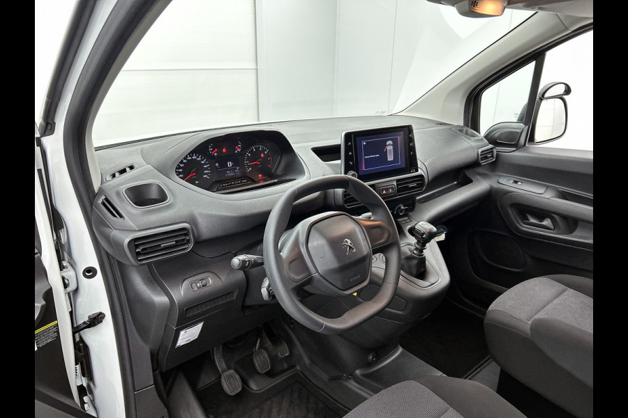 Peugeot Partner 1.2 Benzine 111PK Euro6 *Distributie bij 68Dkm. vervangen* Premium / Airco / Navigatie / Schuifdeur Re./ Radio multimedia / Apk 08-2027