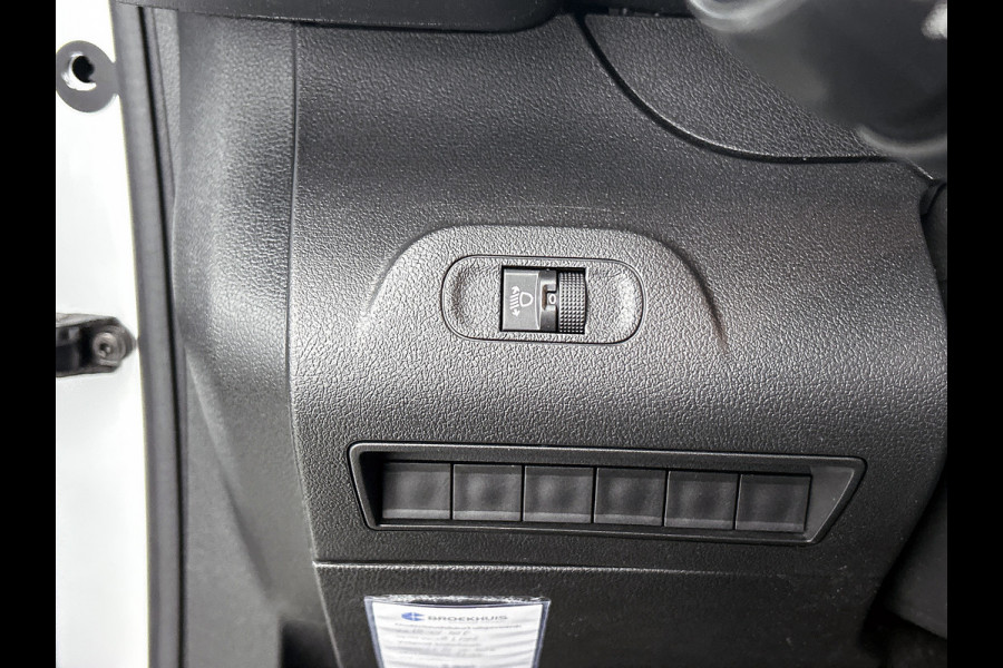 Peugeot Partner 1.2 Benzine 111PK Euro6 *Distributie bij 68Dkm. vervangen* Premium / Airco / Navigatie / Schuifdeur Re./ Radio multimedia / Apk 08-2027