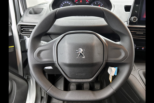 Peugeot Partner 1.2 Benzine 111PK Euro6 *Distributie bij 68Dkm. vervangen* Premium / Airco / Navigatie / Schuifdeur Re./ Radio multimedia / Apk 08-2027