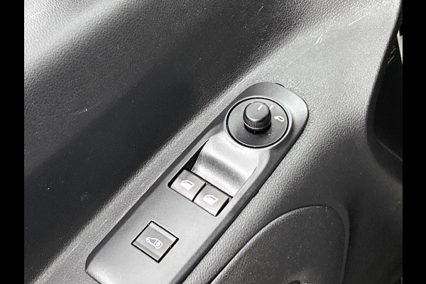 Peugeot Partner 1.2 Benzine 111PK Euro6 *Distributie bij 66Dkm.vervangen* Premium / Airco / Navigatie / Schuifdeur Re./ Radio multimedia / Apk 07-2027