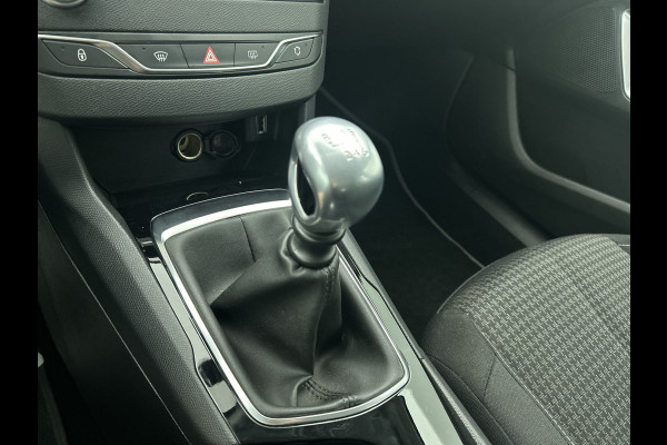 Peugeot 308 SW 1.2 111PK PureTech Active * Distributie vv bij 85Dkm.* / Trekhaak / Navigatie / Airco-ecc./ Pdc./ Radio multimedia / / Apk nieuw