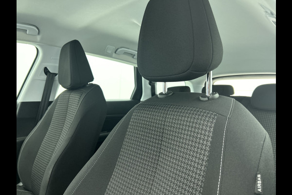 Peugeot 308 SW 1.2 111PK PureTech Active * Distributie vv bij 85Dkm.* / Trekhaak / Navigatie / Airco-ecc./ Pdc./ Radio multimedia / / Apk nieuw