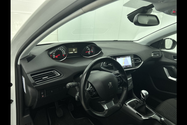 Peugeot 308 SW 1.2 111PK PureTech Active * Distributie vv bij 85Dkm.* / Trekhaak / Navigatie / Airco-ecc./ Pdc./ Radio multimedia / / Apk nieuw