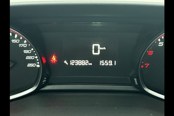 Peugeot 308 SW 1.2 111PK PureTech Active * Distributie vv bij 85Dkm.* / Trekhaak / Navigatie / Airco-ecc./ Pdc./ Radio multimedia / / Apk nieuw