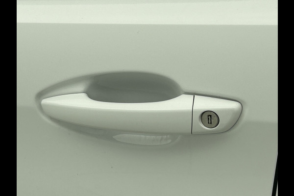 Peugeot 308 SW 1.2 111PK PureTech Active * Distributie vv bij 85Dkm.* / Trekhaak / Navigatie / Airco-ecc./ Pdc./ Radio multimedia / / Apk nieuw