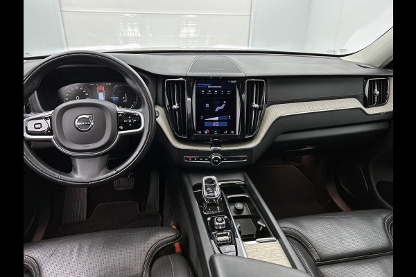 Volvo XC60 2.0 T6 250KW AWD hybrid Inscription / Panoramadak / Trekhaak / Leder lux./Stuur-Stoelverw / Pdc+camera / Audio & Park Ass./ Lighting / Apk 06-2027