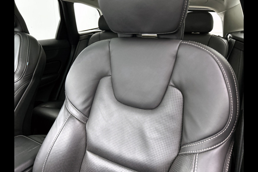 Volvo XC60 2.0 T6 250KW AWD hybrid Inscription / Panoramadak / Trekhaak / Leder lux./Stuur-Stoelverw / Pdc+camera / Audio & Park Ass./ Lighting / Apk 06-2027