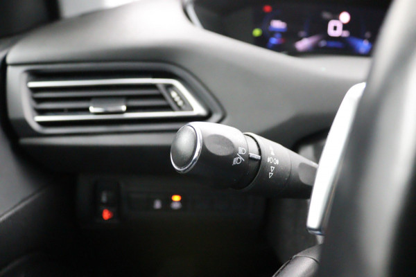 Peugeot 308 SW 1.2 *130PK*AUTOM.*ECC*CRUISE*CAM*