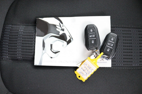 Peugeot 308 SW 1.2 *130PK*AUTOM.*ECC*CRUISE*CAM*