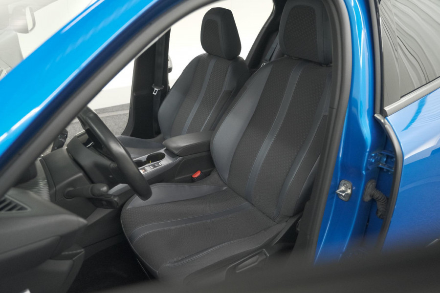 Peugeot 2008 PureTech 130 Allure | Trekhaak | Camera | Stoelverwarming | Adaptieve Cruise Control