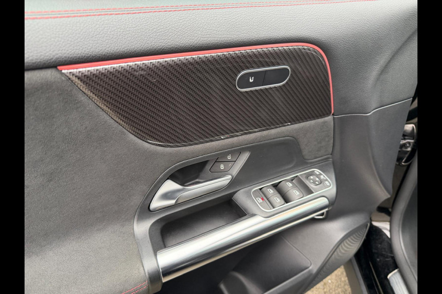 Mercedes-Benz GLA 250 AMG Line