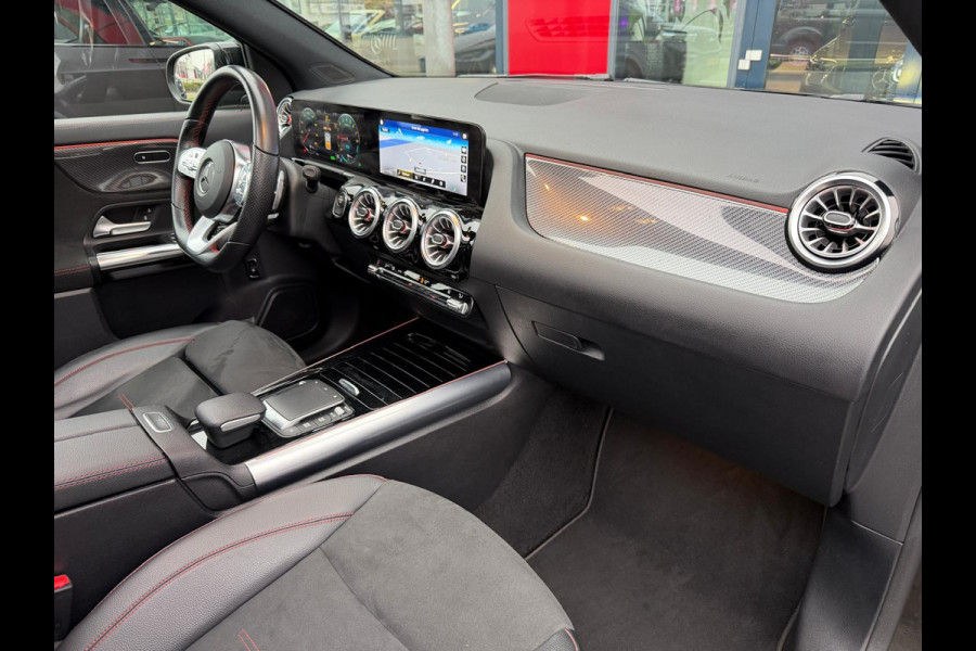 Mercedes-Benz GLA 250 AMG Line