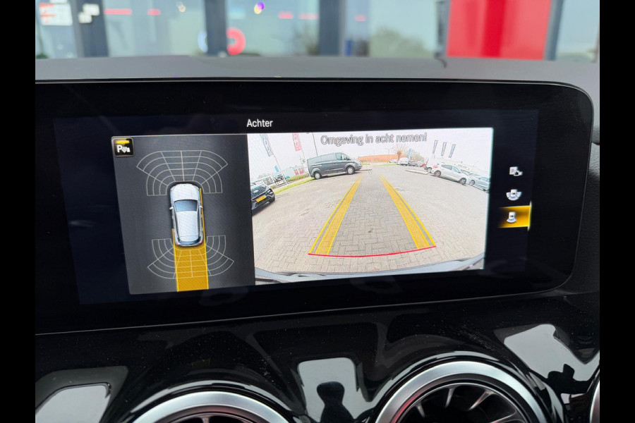 Mercedes-Benz GLA 250 AMG Line