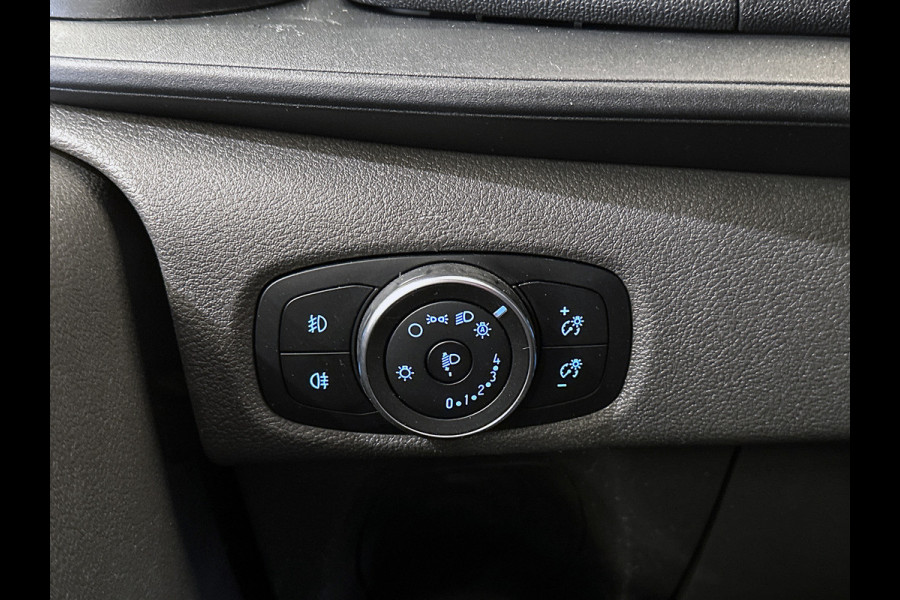 Ford Transit Custom 340 2.0 TDCI Euro6 Automaat 131PK H2 Trend 3Pers. *ideaal voor Camper* Navigatie / Pdc./ Airco / Safety&Comfort pack / Driver assist  / Stoelverwarming / / Apk 12-2026