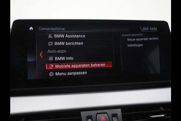 BMW X1 xDrive25e High Executive Shadow | Panoramadak | Head Up | Leder | Camera | Stoelverwarming | LED