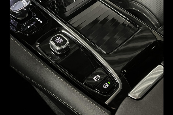 Volvo S60 2.0 T8 AWD Ultimate Dark Massage | Open dak | Bowers & Wilkins | Adapt. cruise | Stoelventilatie /-verwarming | Head-up | *455 PK*