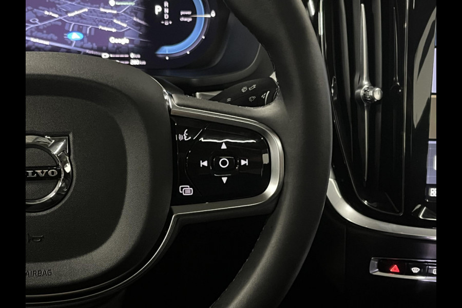 Volvo S60 2.0 T8 AWD Ultimate Dark Massage | Open dak | Bowers & Wilkins | Adapt. cruise | Stoelventilatie /-verwarming | Head-up | *455 PK*