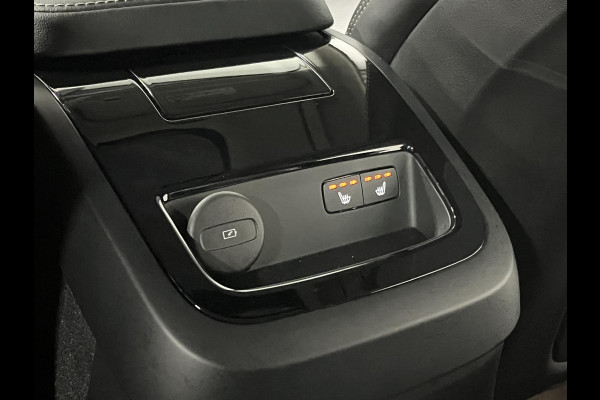 Volvo S60 2.0 T8 AWD Ultimate Dark Massage | Open dak | Bowers & Wilkins | Adapt. cruise | Stoelventilatie /-verwarming | Head-up | *455 PK*
