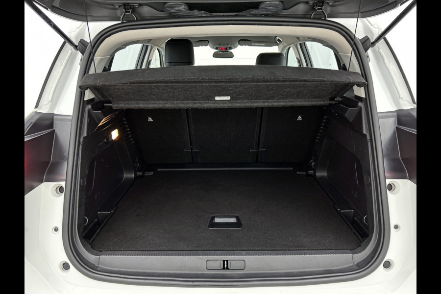 Citroën C5 Aircross 1.5 HDI Automaat Business / Trekhaak / Navigatie / Camera / 1/2 Leder / Radio-multimedia / Airco-ecc. / Apk nieuw