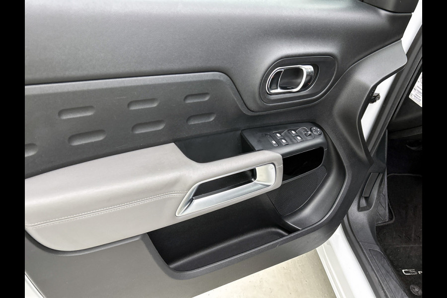 Citroën C5 Aircross 1.5 HDI Automaat Business / Trekhaak / Navigatie / Camera / 1/2 Leder / Radio-multimedia / Airco-ecc. / Apk nieuw