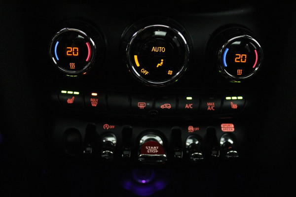 MINI Mini 1.5 Cooper Dalston Edition (PANORAMADAK, JCW PAKKET, STOELVERWARMING, HARMAN KARDON, SFEERVERLICHTING, CARPLAY, NAVI)