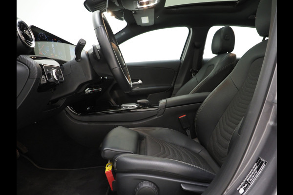 Mercedes-Benz A-Klasse 250 e Panamericana | Panoramadak | Widescreen | Camera | Leder | Zwarte Hemel | Cruise | DAB