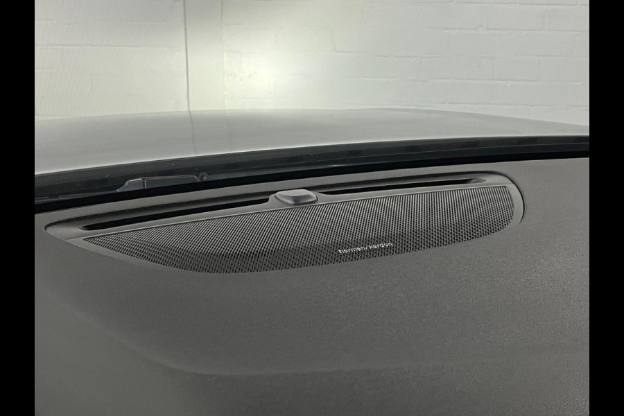 Volvo S60 2.0 B3 R-design | Open dak | Adaptive cruise control | Harman/Kardon | Memory | 360 graden Camera